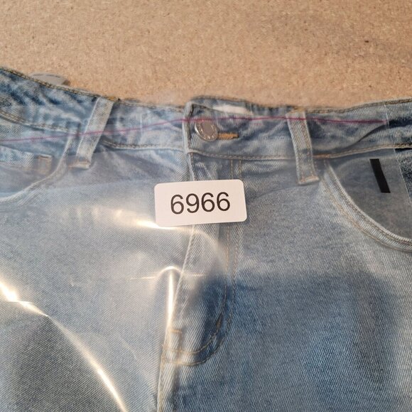 WeWoreWhat Shorts Womens 26 - Picture 7 of 7